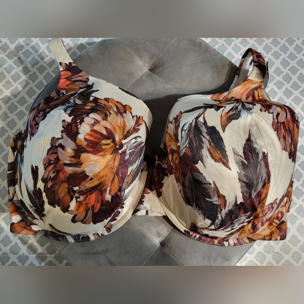 Cacique Full Coverage Bra 44H NWTs